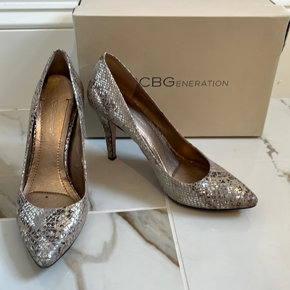 BCBG Metallic Pumps